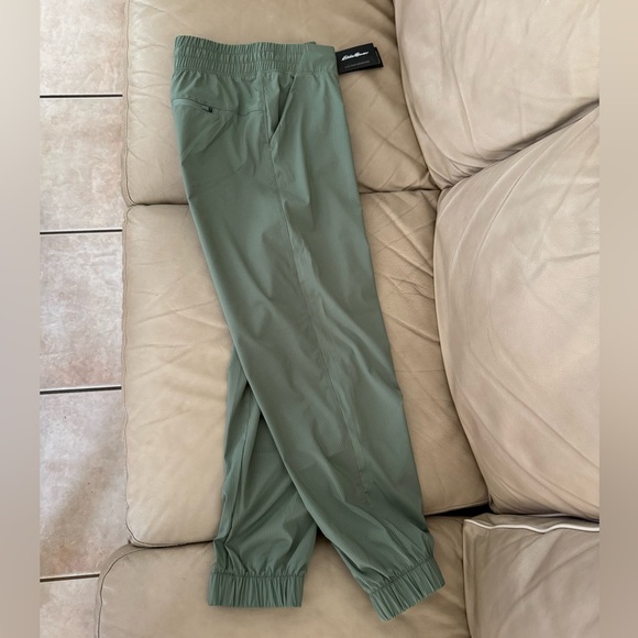 Eddie Bauer Track Stripe woven joggers. MSRP $70 - Picture 9 of 15